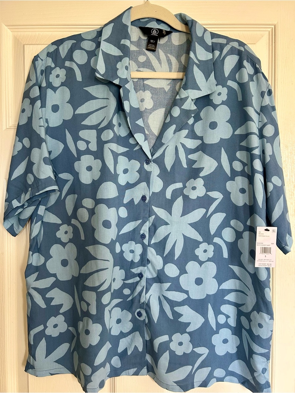 Volcom Blue Floral Short-Sleeve Button-Down Shirt